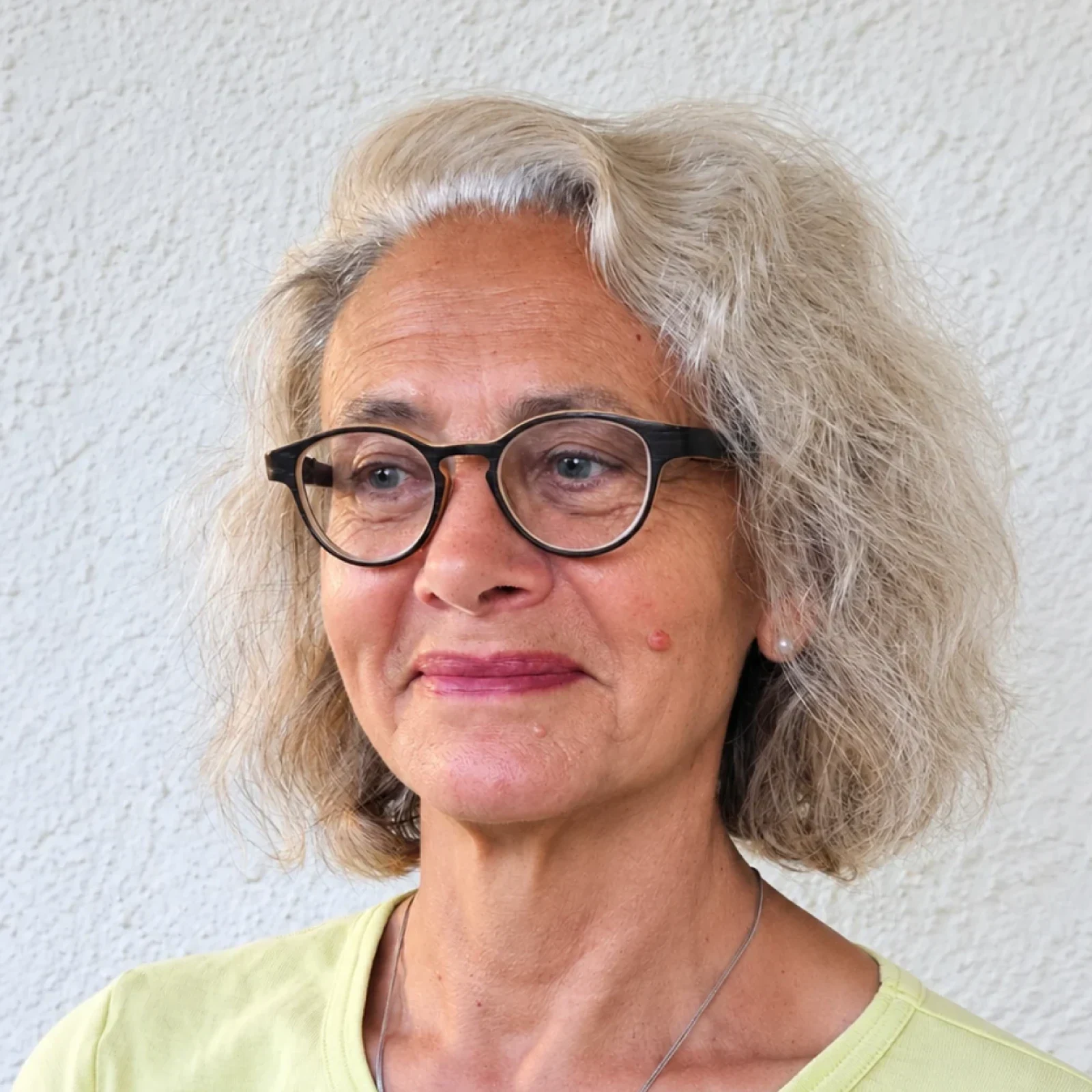 Zsuzsa Baintner