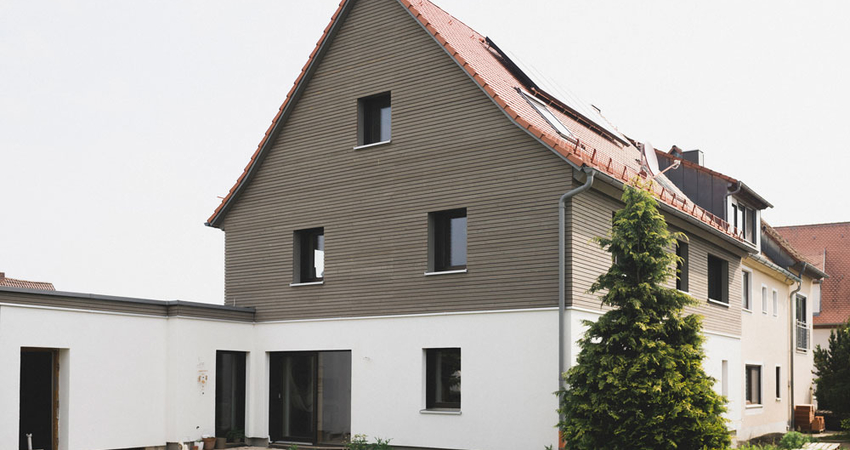 Mit natürlichen Baustoffen zum Effizienhaus 85